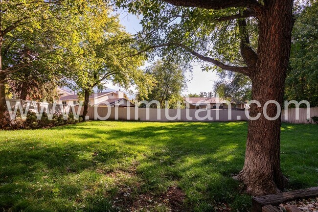 Building Photo - 3564 E 7800 S