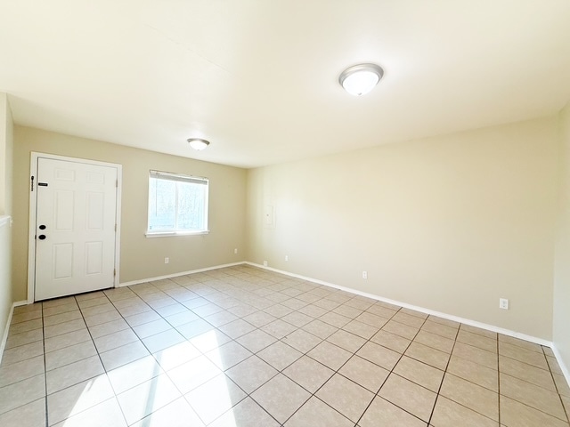 Building Photo - 3541 Fair Winds Ln SE