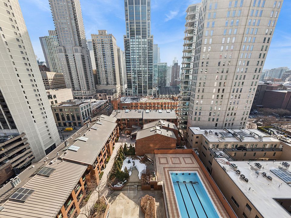 Building Photo - 1030 N State St