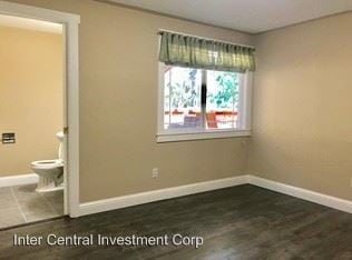 Building Photo - 5 br, 4.5 bath House - 12971 SE 23rd Street