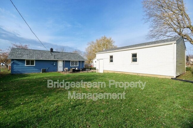 Building Photo - 655 Eavey St