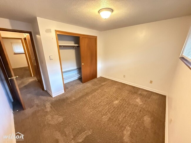 Building Photo - 1009 S 41st Ave