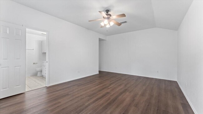 Building Photo - 111 N Misty Dawn Dr