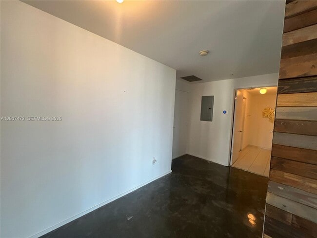 Building Photo - 3470 E Coast Ave