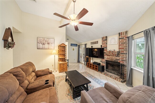 Building Photo - 12114 Westwold Dr