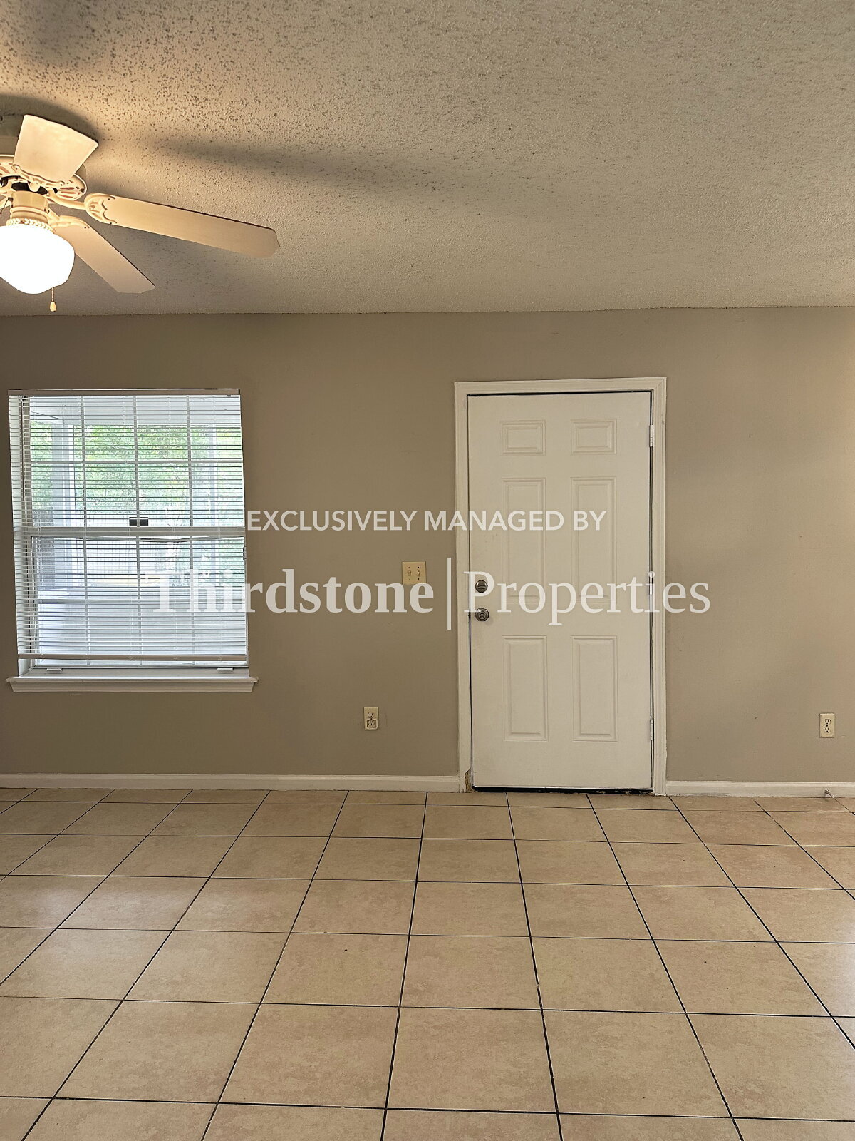 Building Photo - 2148 Baldwin St