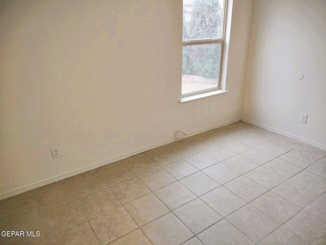 Building Photo - 9488 Landry McKee Ln