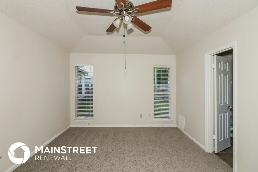 Building Photo - 18926 Sandia Pines Dr