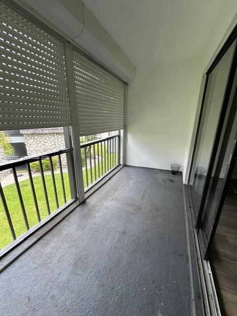 Building Photo - 3123 Oakland Shores Dr