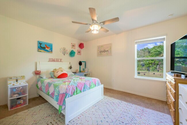 Building Photo - 4042 SW Jaqust St