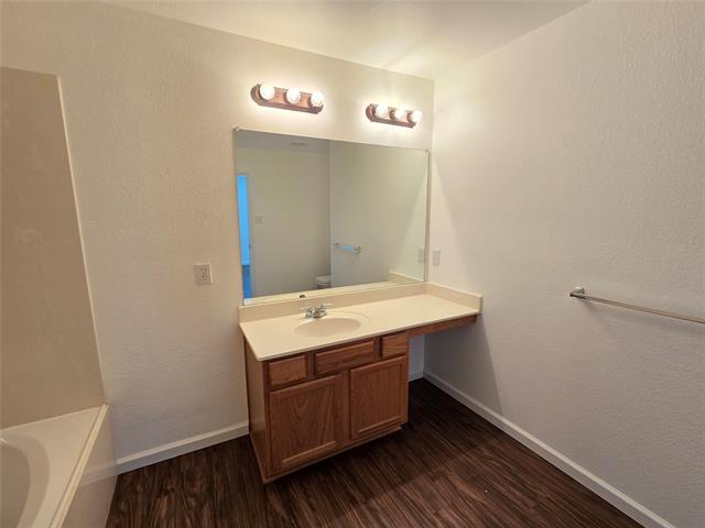 Building Photo - 9028 Navigation Dr