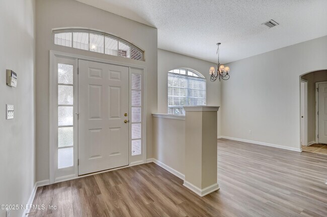 Building Photo - 749 Grand Parke Dr