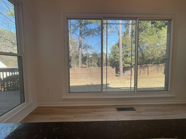 Building Photo - 2428 Havershire Dr