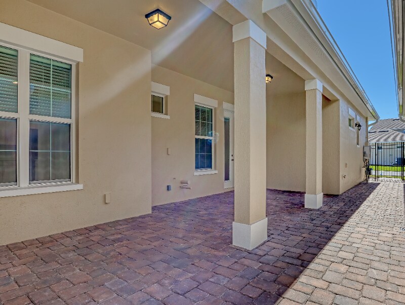 Building Photo - 7769 Allure Dr