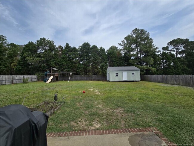Building Photo - 8813 Looking Glass Rd