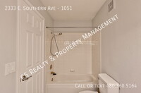 Building Photo - Adorable 2 Bed/2 Bath Tempe Townhouse