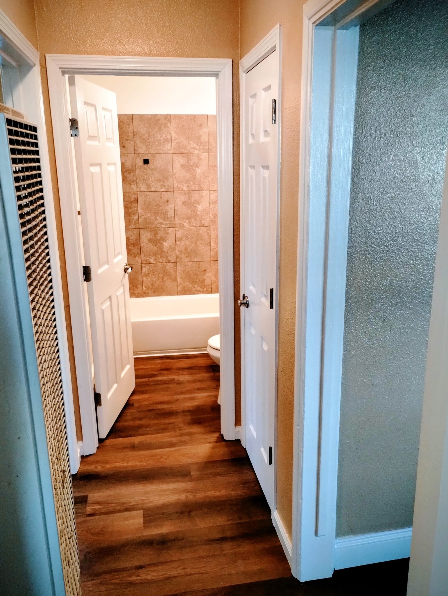 Building Photo - 1756 South Ave