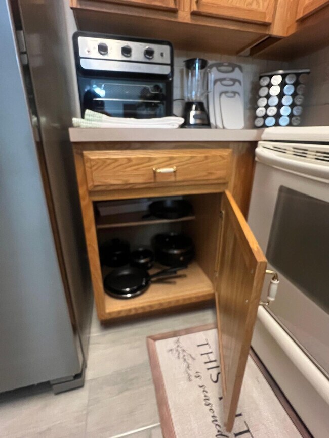 Building Photo - 13775 SW 115 Pl