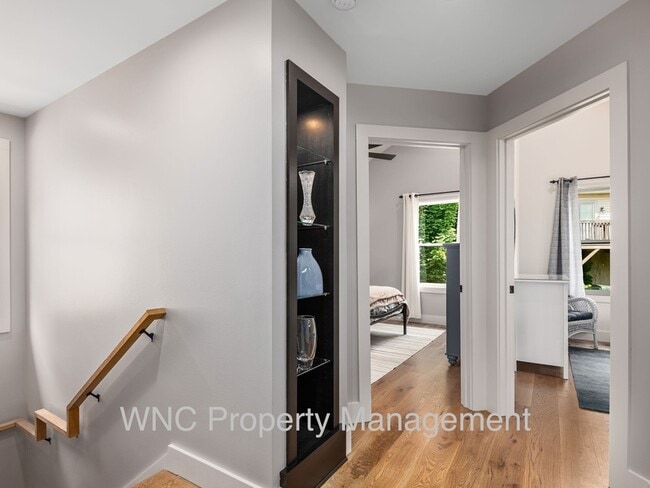 Building Photo - 156 Joyner Ave