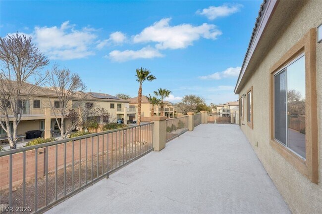 Building Photo - 4120 Lower Saxon Ave