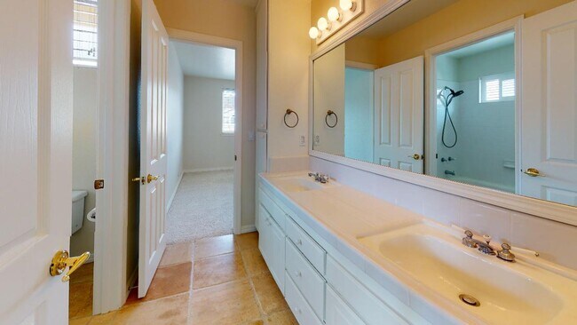 Building Photo - 4655 Snapdragon Way