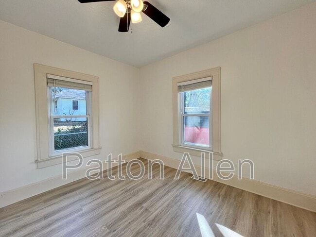 Building Photo - 90 Fairfax Ave