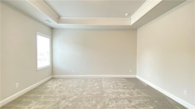 Building Photo - 4591 Silver Oak Dr