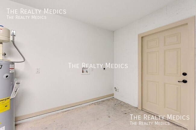 Building Photo - 83 Guava Pass