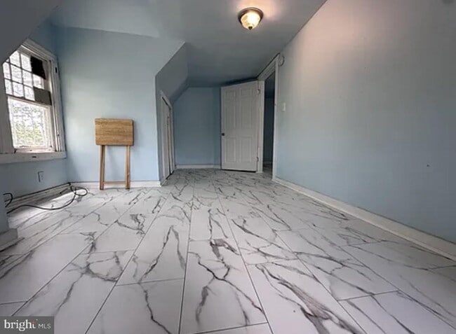 Building Photo - 110 S Broad St