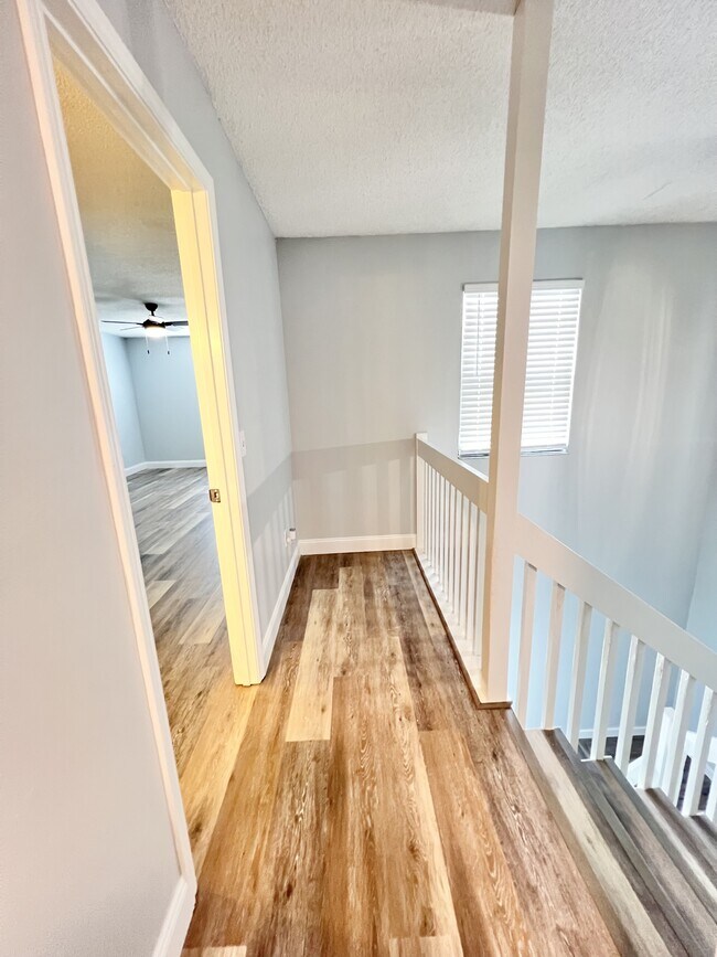 Building Photo - 11446 Skimmer Ct