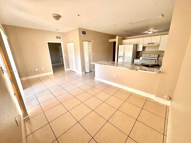 Building Photo - 6940 NW 179th St