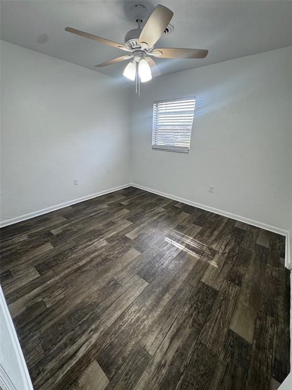 Building Photo - 1640 NE 71st Pl