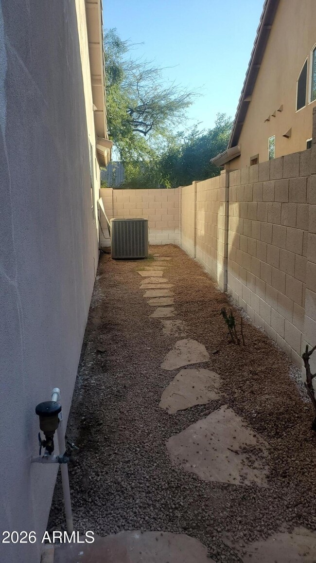 Building Photo - 11064 E Oberlin Way