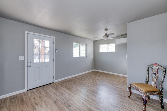 Building Photo - 12712 E McKinley Ave