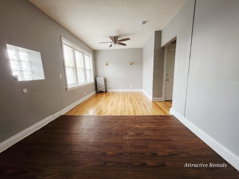 Building Photo - 5605 W Wabansia Ave