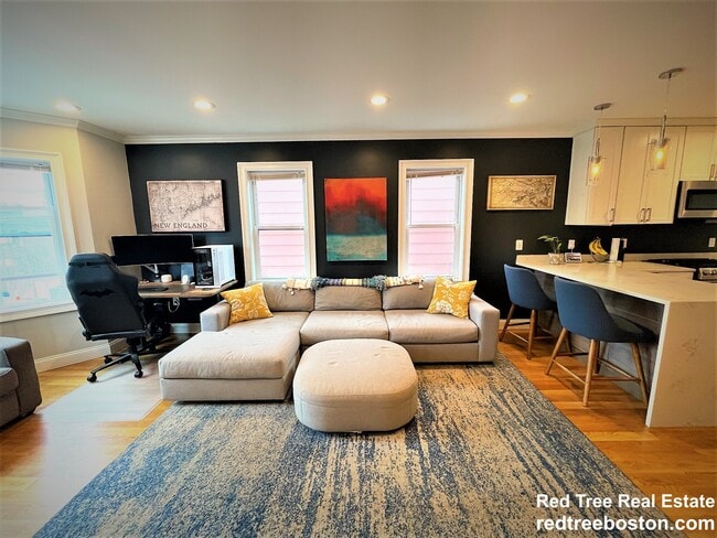 Building Photo - 62 Horace St