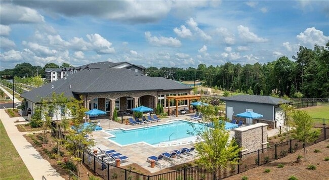 Primary Photo - 100 Oakbrook Dr