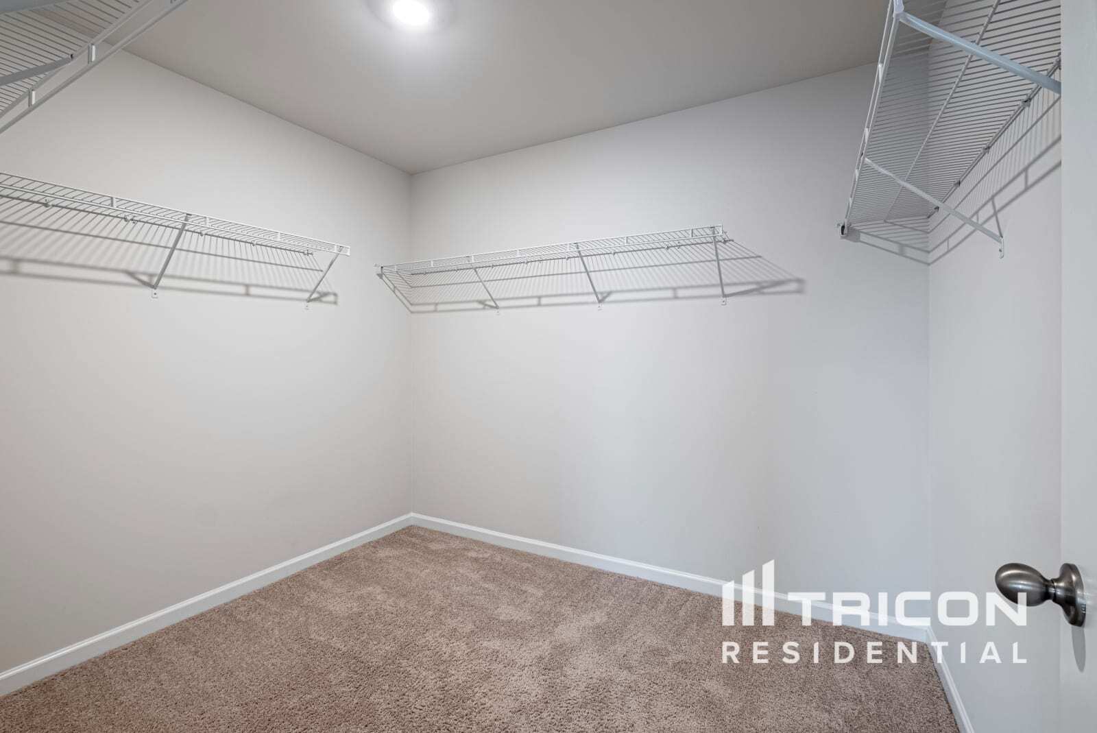 Building Photo - 1452 Silver Charm Ln