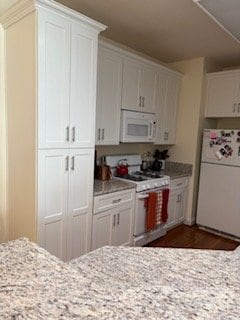 Building Photo - 5053 Donovan Dr