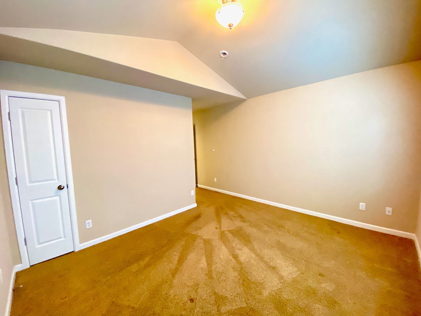 Building Photo - Lake Stevens Home...