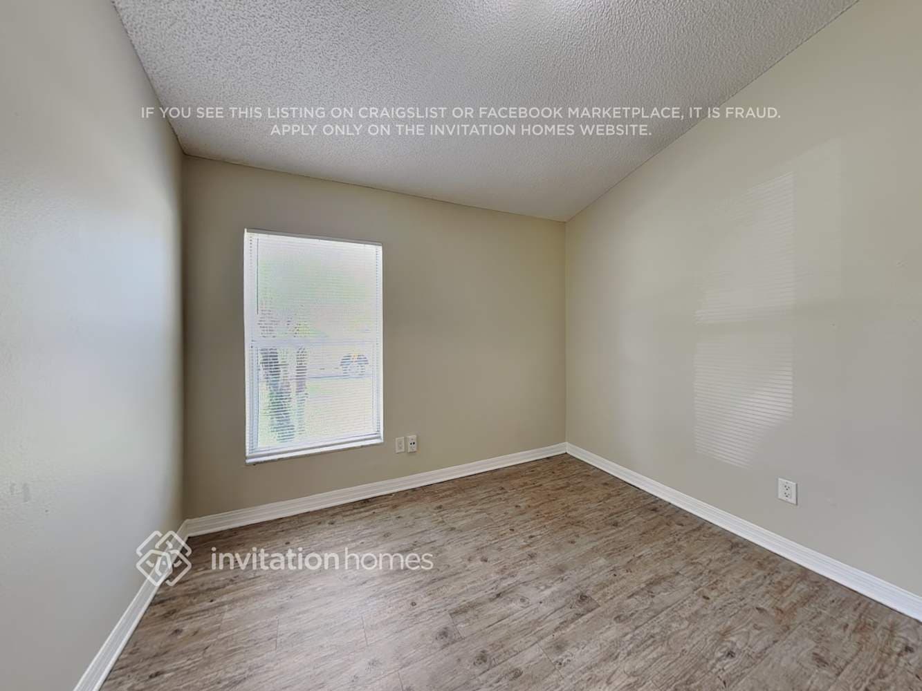 Building Photo - 1401 Brookebridge Dr