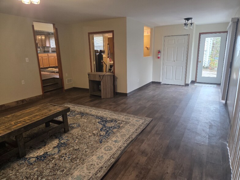 Building Photo - 5347 Birch Island Dr