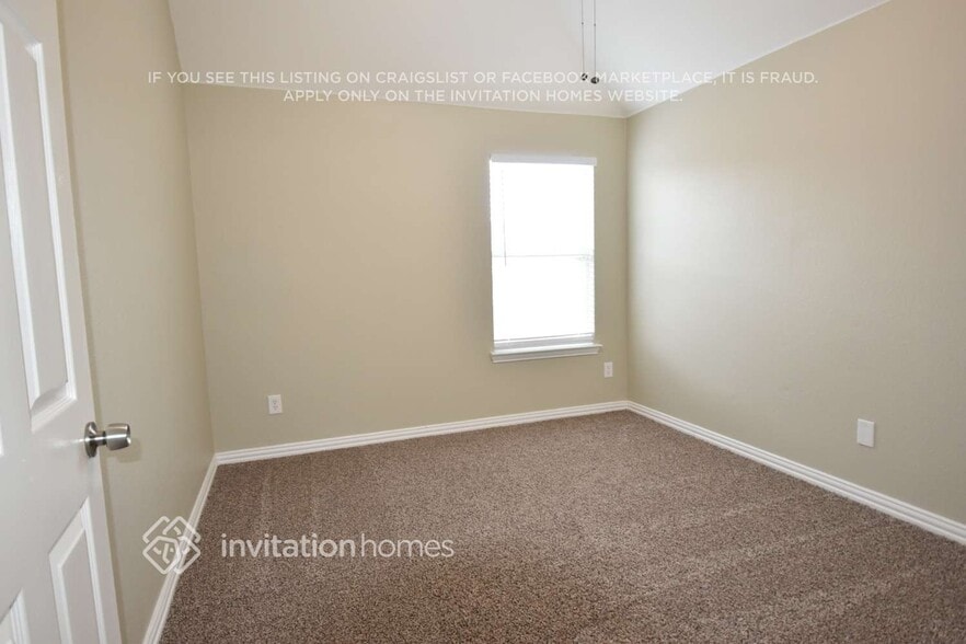Building Photo - 636 Shire Way
