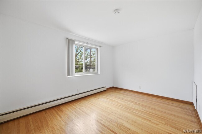 Building Photo - 2500 Sheridan Dr