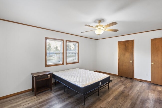 Building Photo - Charming 3 Bedroom Home for Rent!