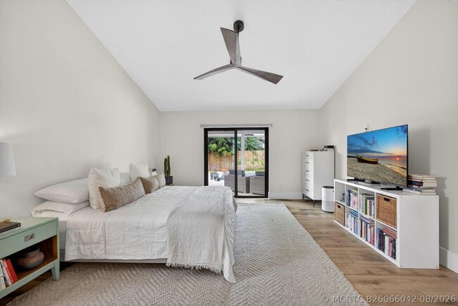 Building Photo - 12897 La Rochelle Cir