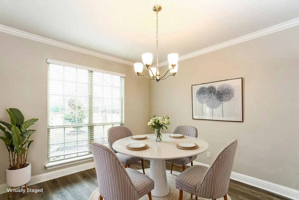 Building Photo - 2405 Comal Ct