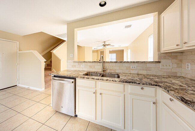 Building Photo - 20831 Bonham Park Ln