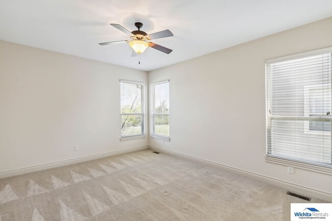 Building Photo - 11602-11604 Summerfield