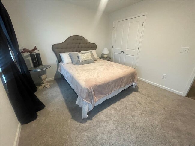 Building Photo - 84 Kohn Dr